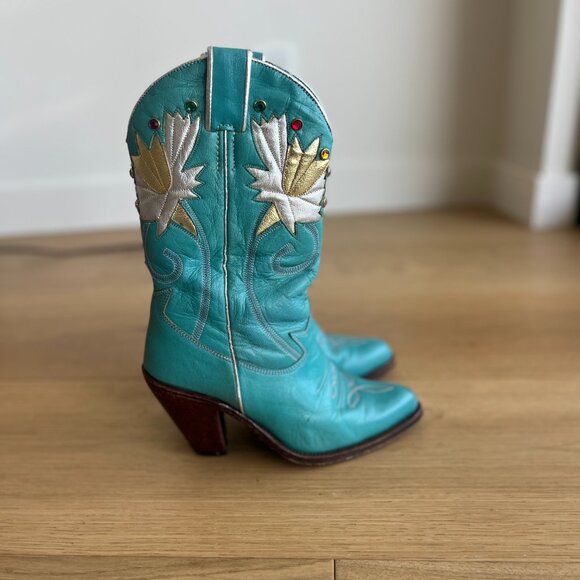 Cowboy boots - Picture 3 of 3